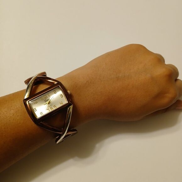 Vivani Ladies Fashion Quartz Watch Rectangle Silver/Brown Cuff Bracelet - Picture 3 of 16